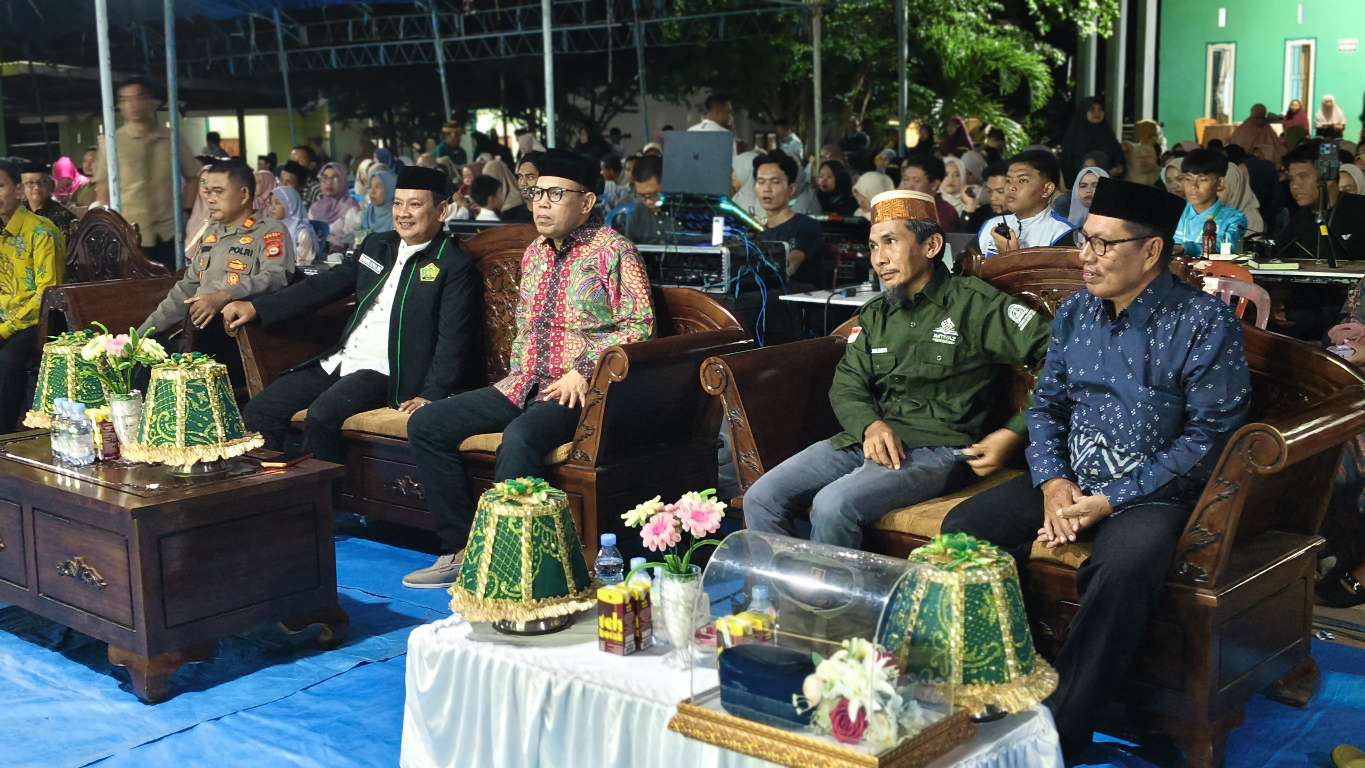 Hadiri Penamatan 507 Santri MHQ, Wabup Bone Dorong Generasi Qurani Raih Masa Depan Gemilang