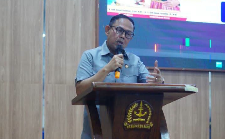 Wakil Bupati Bone Andi Akmal: Desa Adalah Ujung Tombak Pemerintahan, Integritas Harus Jadi Fondasi