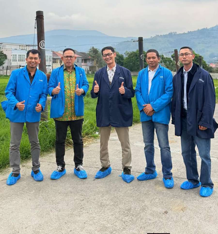 Wabup Bone Jajaki Kerja Sama BIB Lembang untuk Kembangkan Sapi Unggul